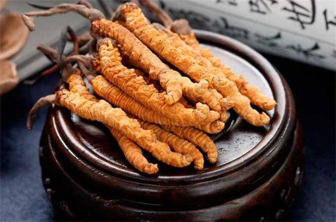 �����ĲݵĹ�Ч�����ü�ʳ�÷��� �����ĲݵĹ�Ч��������ȷ�Է�