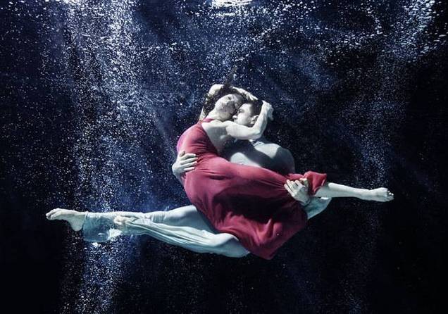 ��й����Ŷ���Ǯ