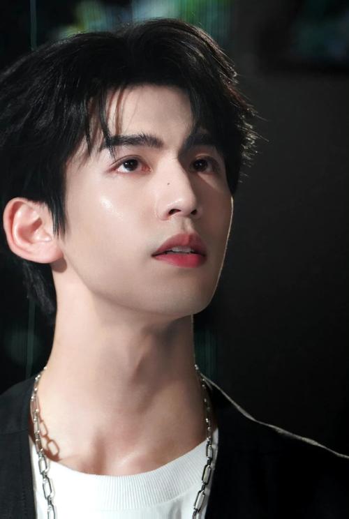 ���߾�������ή��й��