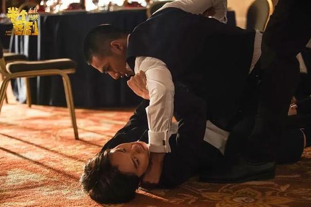 ��ά������ήƫ�� ��ά����ҽ���ں�