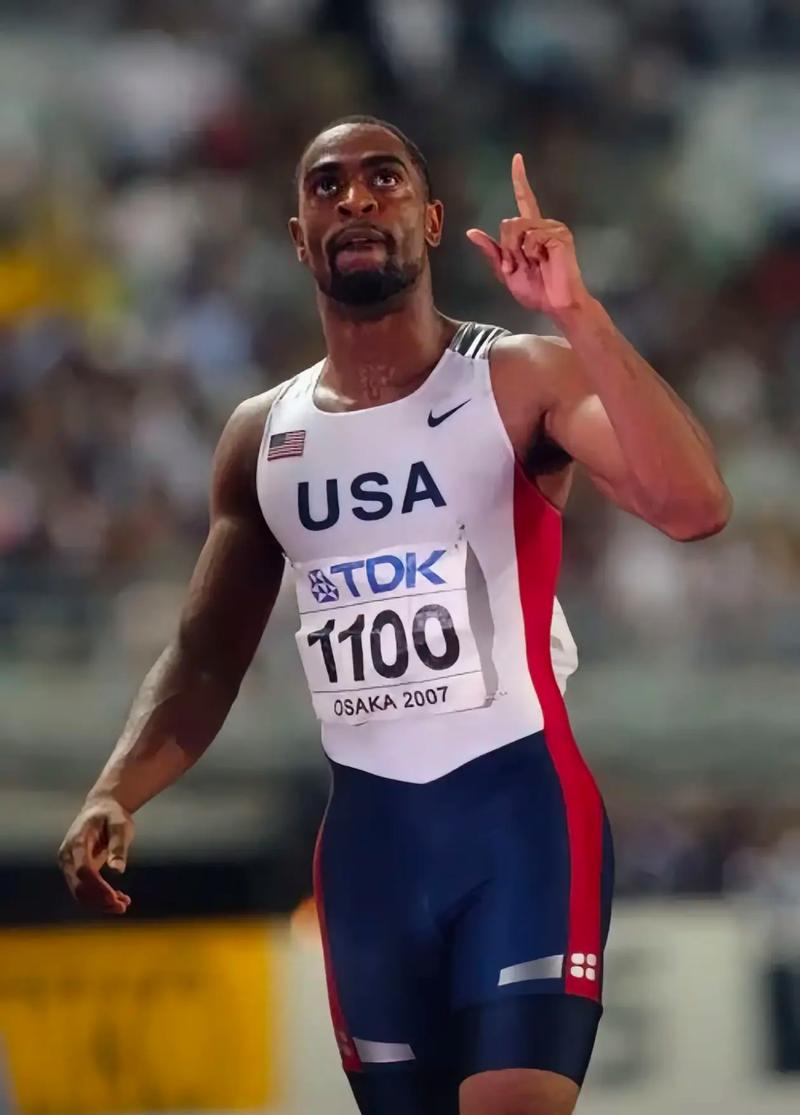 男子取170万银行门口遭抢被打成重伤 银行安全责任不应止步于大门 男子取170万银行门口遭抢被打成重伤 银行安全责任不应止步于大门