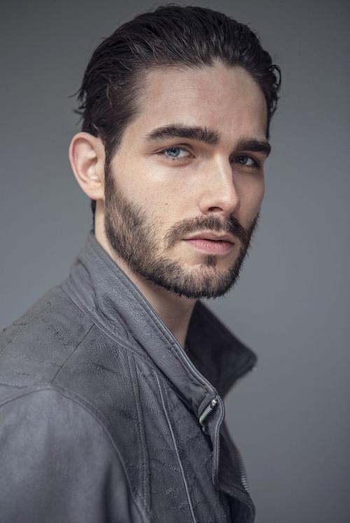 ��ͷ�۲��ۺ����йҩ