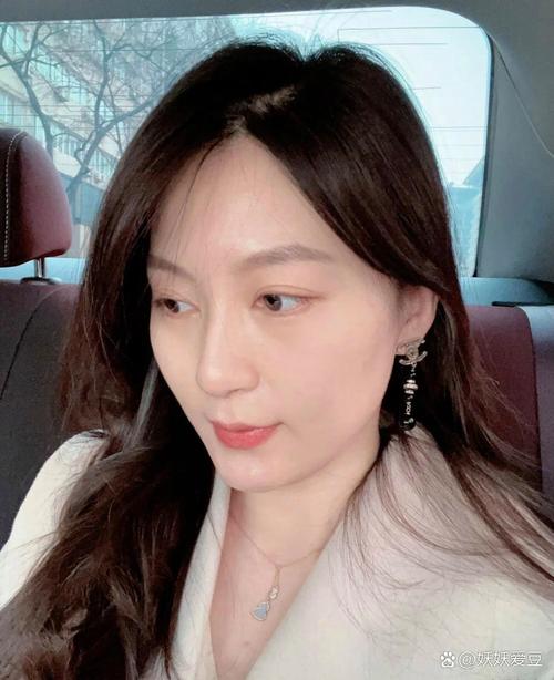 �������Ͽ���׳����Ůʿ