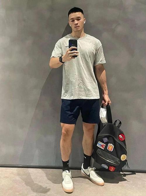 吃多大的鸽子最能补肾壮阳 吃多大的鸽子最能补肾壮阳