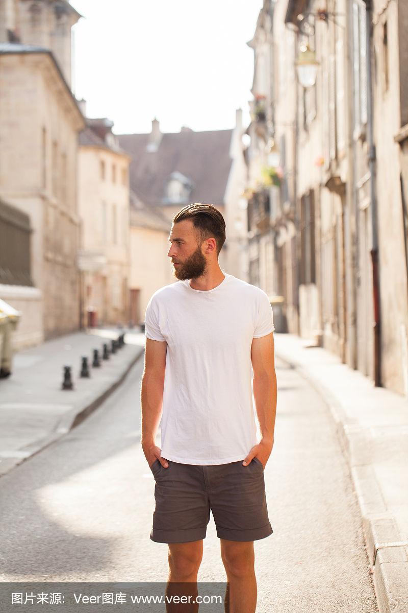 ţ��Ĺ�Ч����׳����