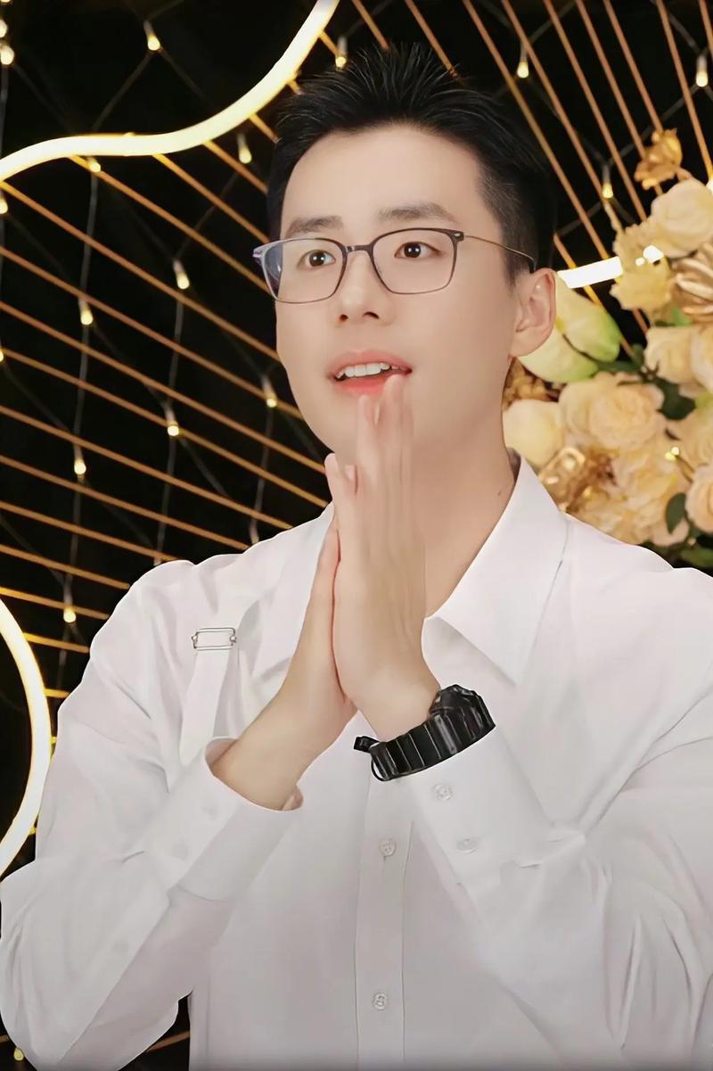 �ѹ�Ӣ�������׳����