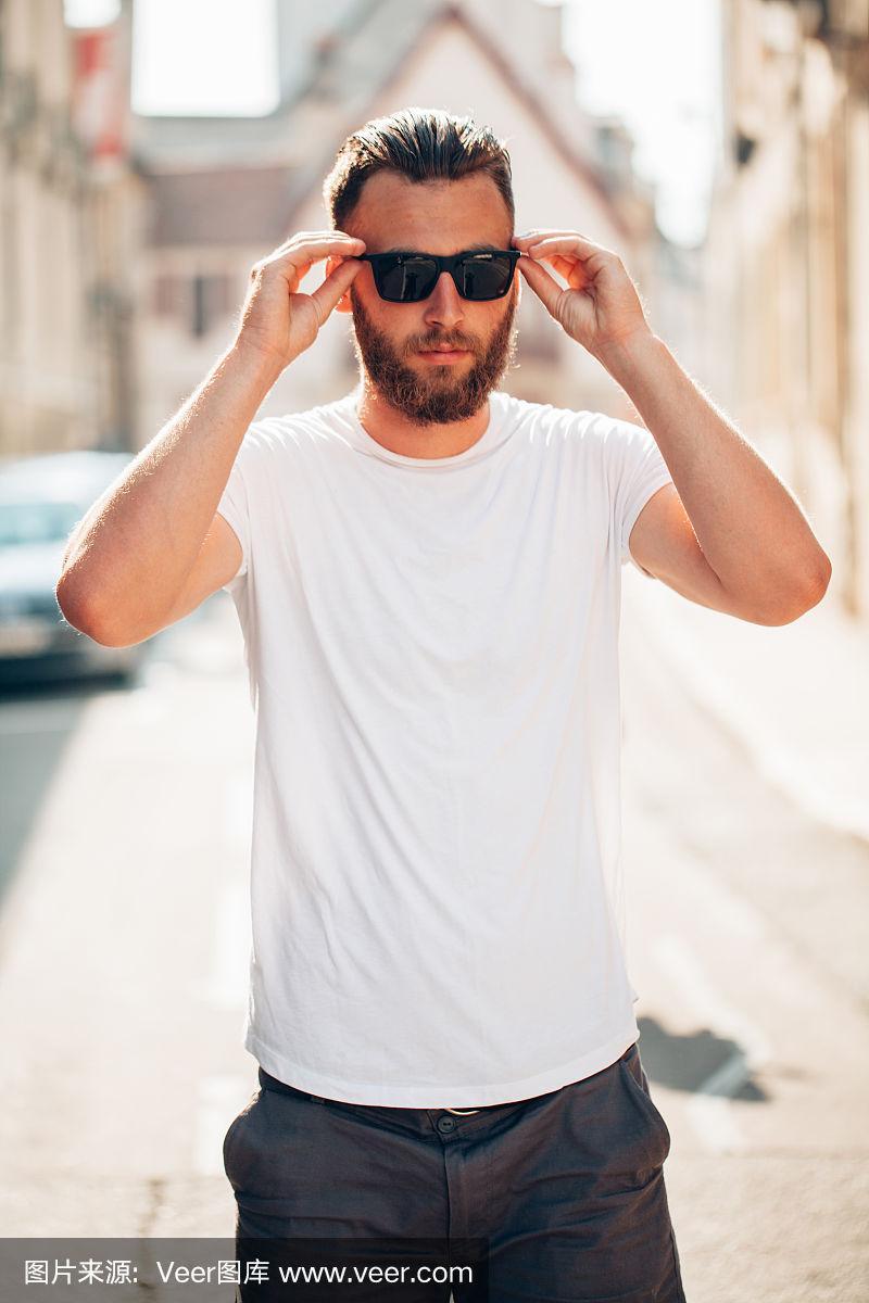 �ƺ�Ϻ������ή�� �ƺ�Ϻ������