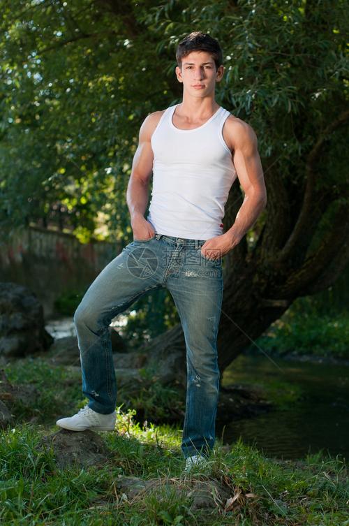 ����׳���Ƽ����� ����׳��������ҩ��